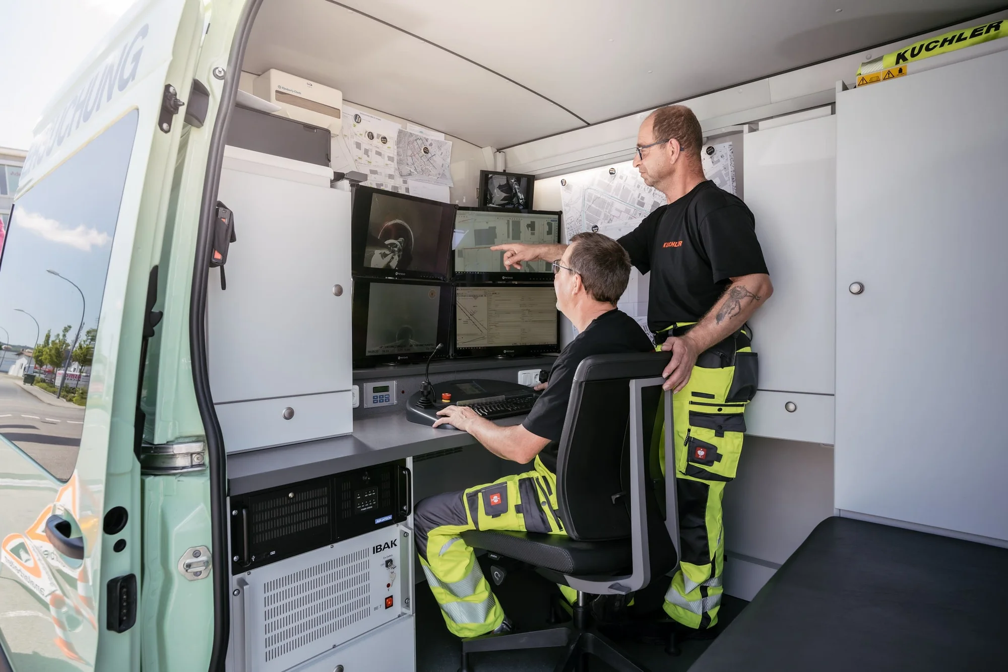 KUCHLER GmbH Saugbagger und Luftfördertechnik